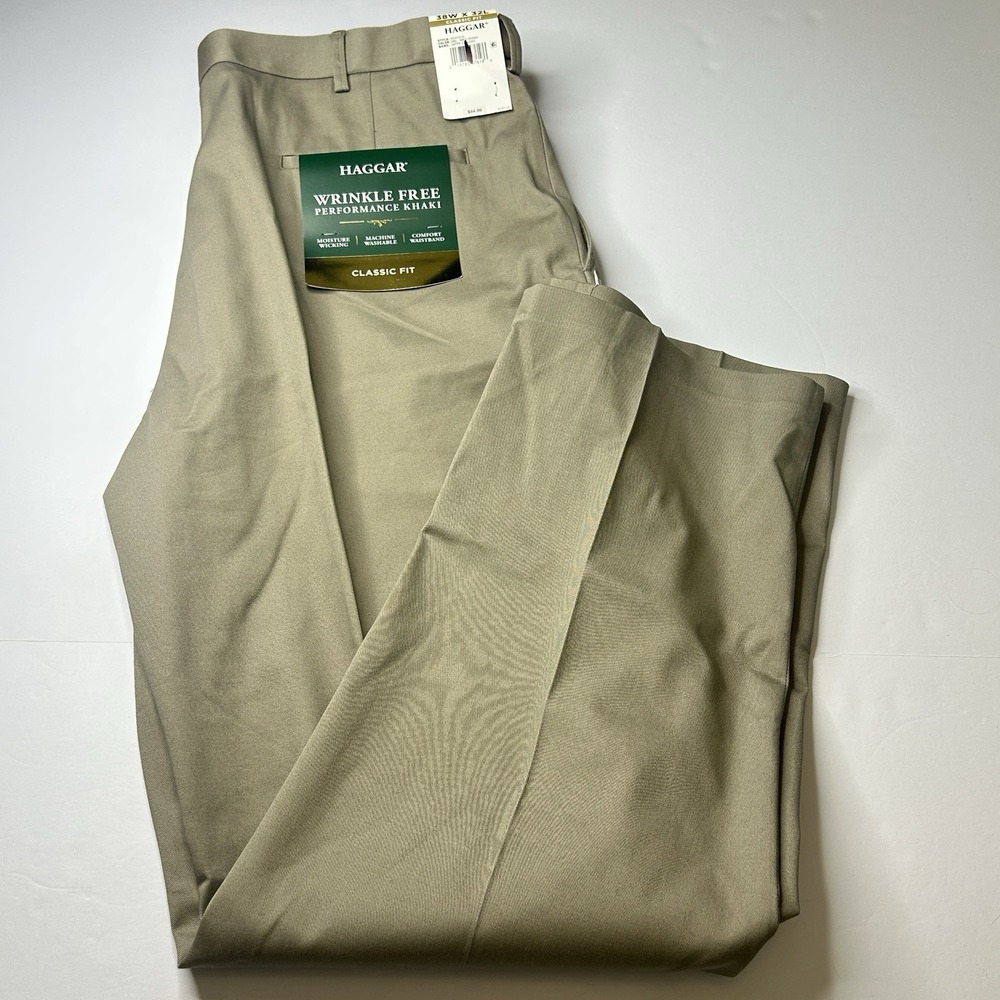NWT Haggar Wrinkle Free Performance Khakis Men's 38 Size 38x32 Tan Classic Fit